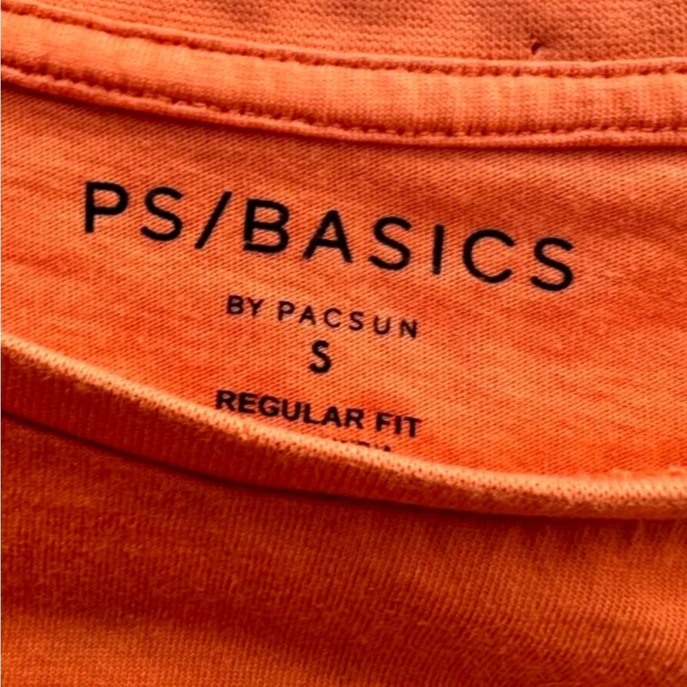 PacSun “Weekends” Tee - Picture 2 of 3